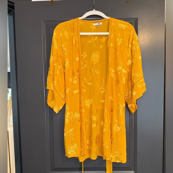 Amuse Society Kimono - Picture 3 of 4